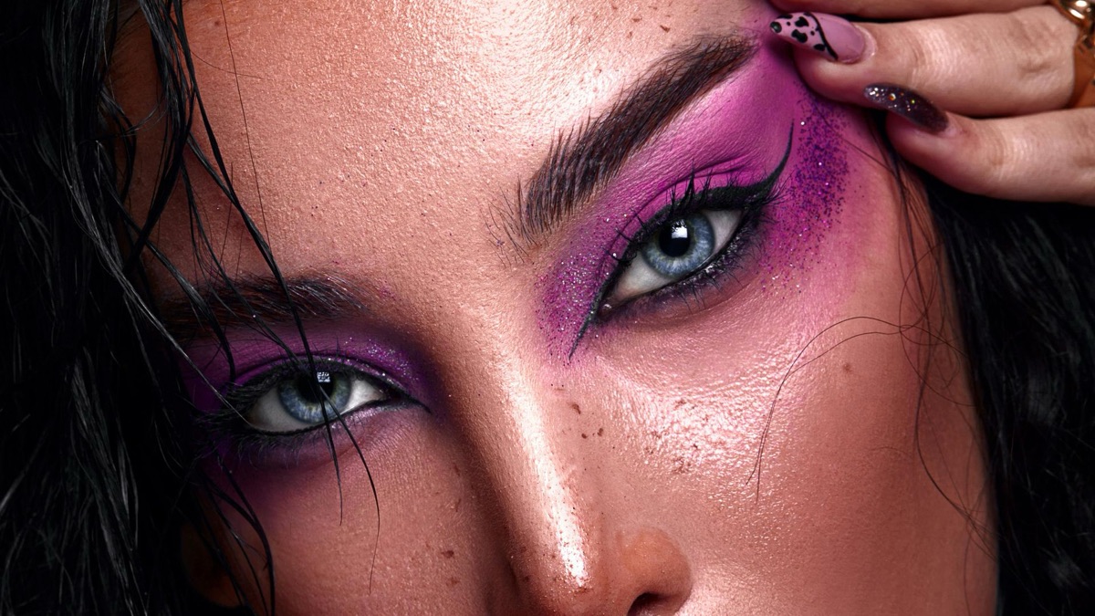 5 Eyeshadow Shades Perfect For Blue Eyes