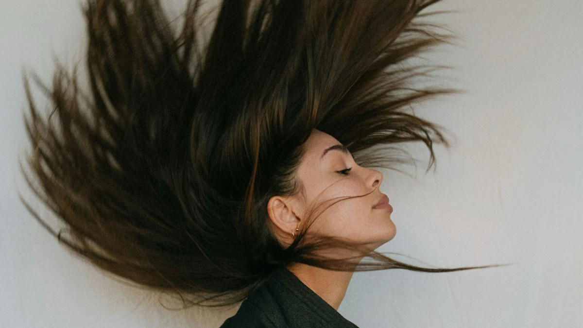 5 Shampoo Ingredients to Avoid at All Costs
